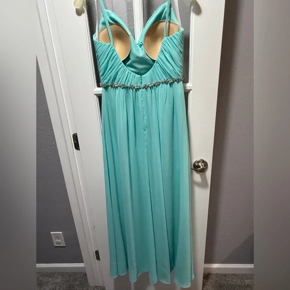 NWOT David’s Bridal Aqua with Rhinestone Belt Bridesmaid Dress - Picture 12 of 16